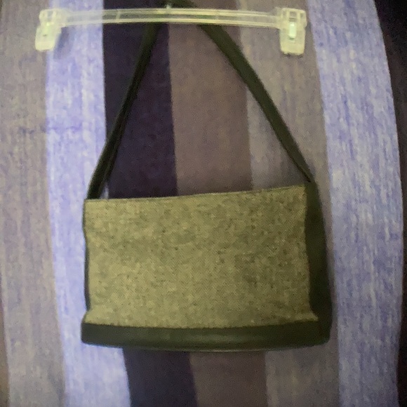 Herringbone Coach shoulder bag - Picture 2 of 6